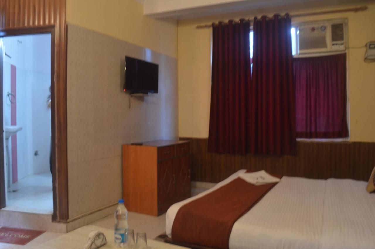 Hotel Apsara , By Soank Hospitality Харидвар Экстерьер фото
