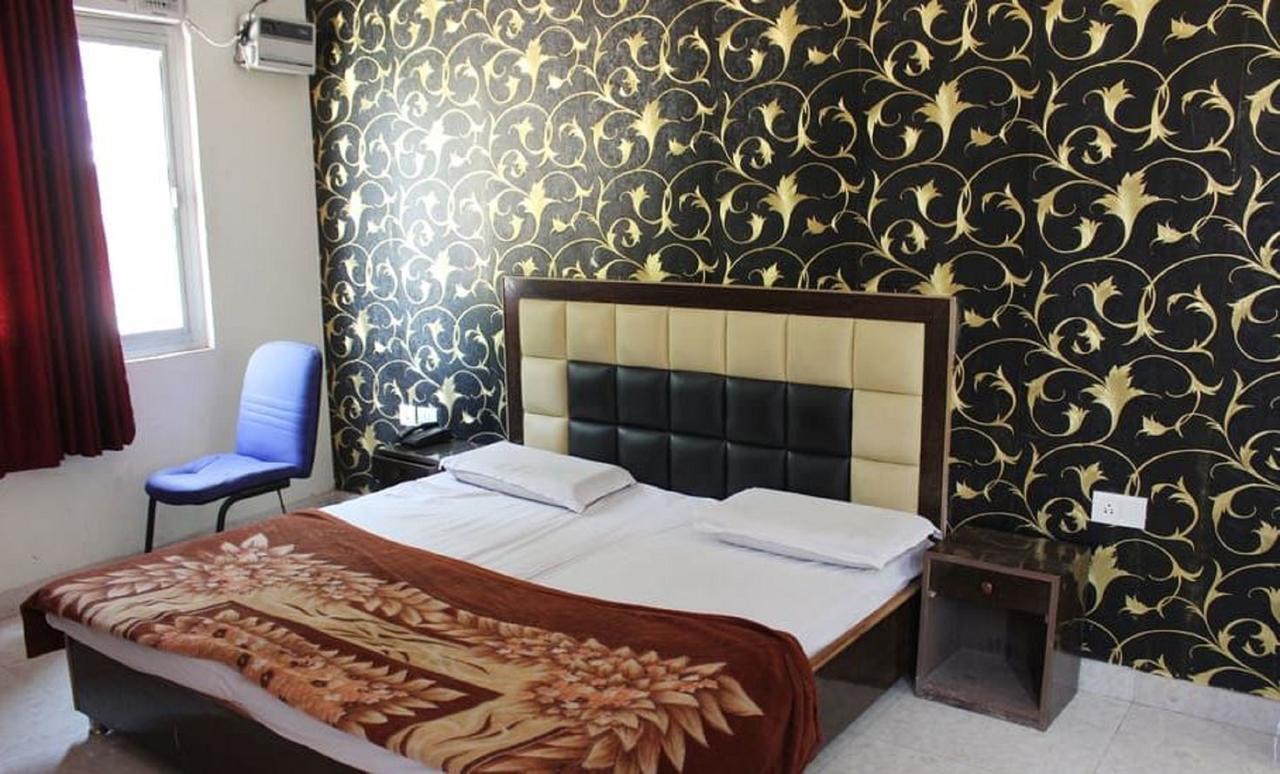 Hotel Apsara , By Soank Hospitality Харидвар Экстерьер фото